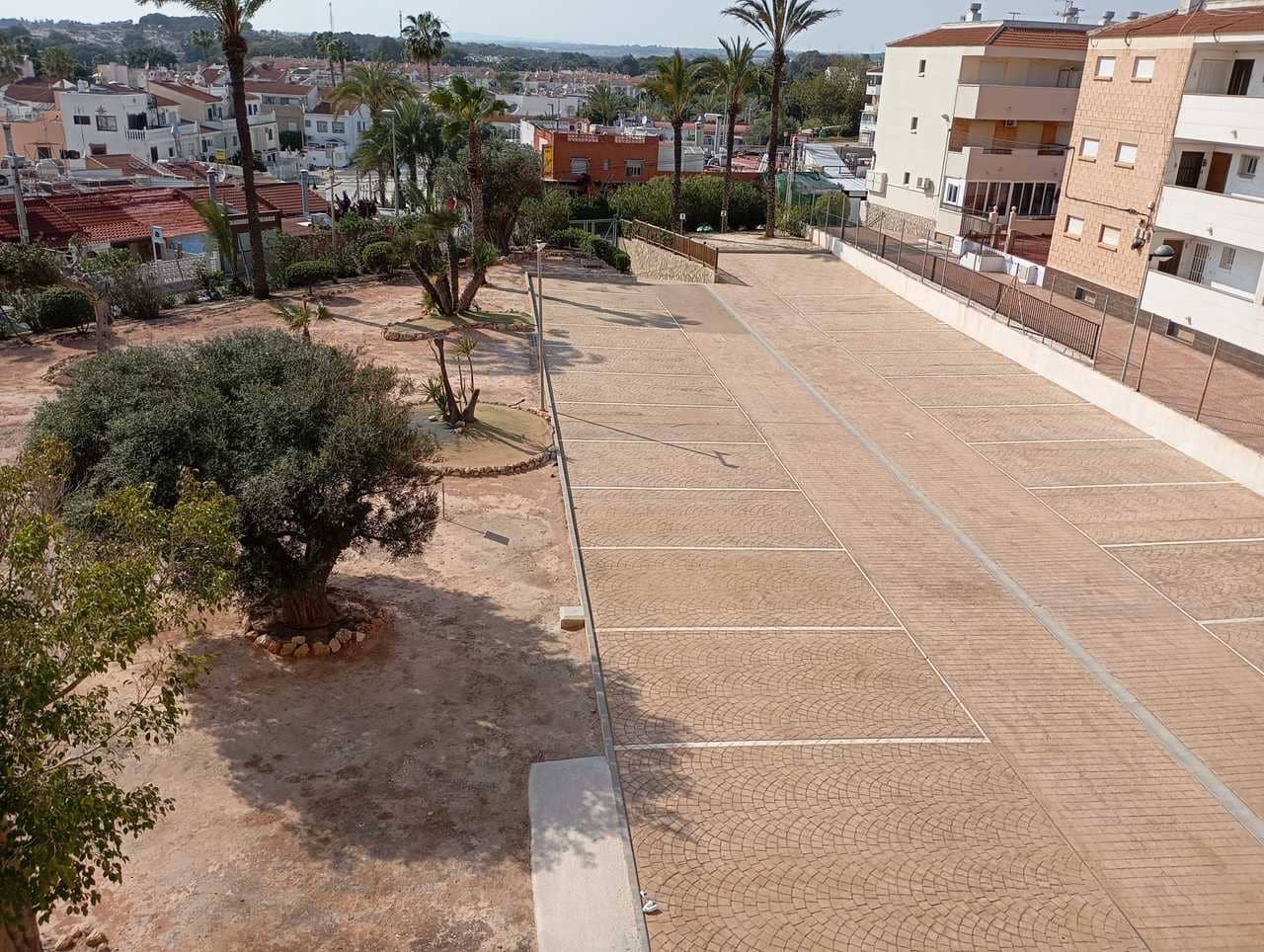 3 bedroom Apartment for sale in Mil Palmeras with garage - € 450,000 (Ref: 9723842)