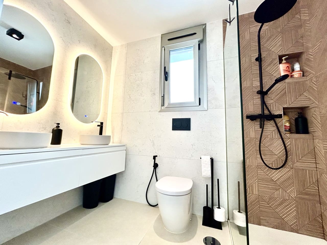 4 chambre Villa/Maison à vendre à San Miguel de Salinas avec garage - 605 000 € (Ref: 9723848)