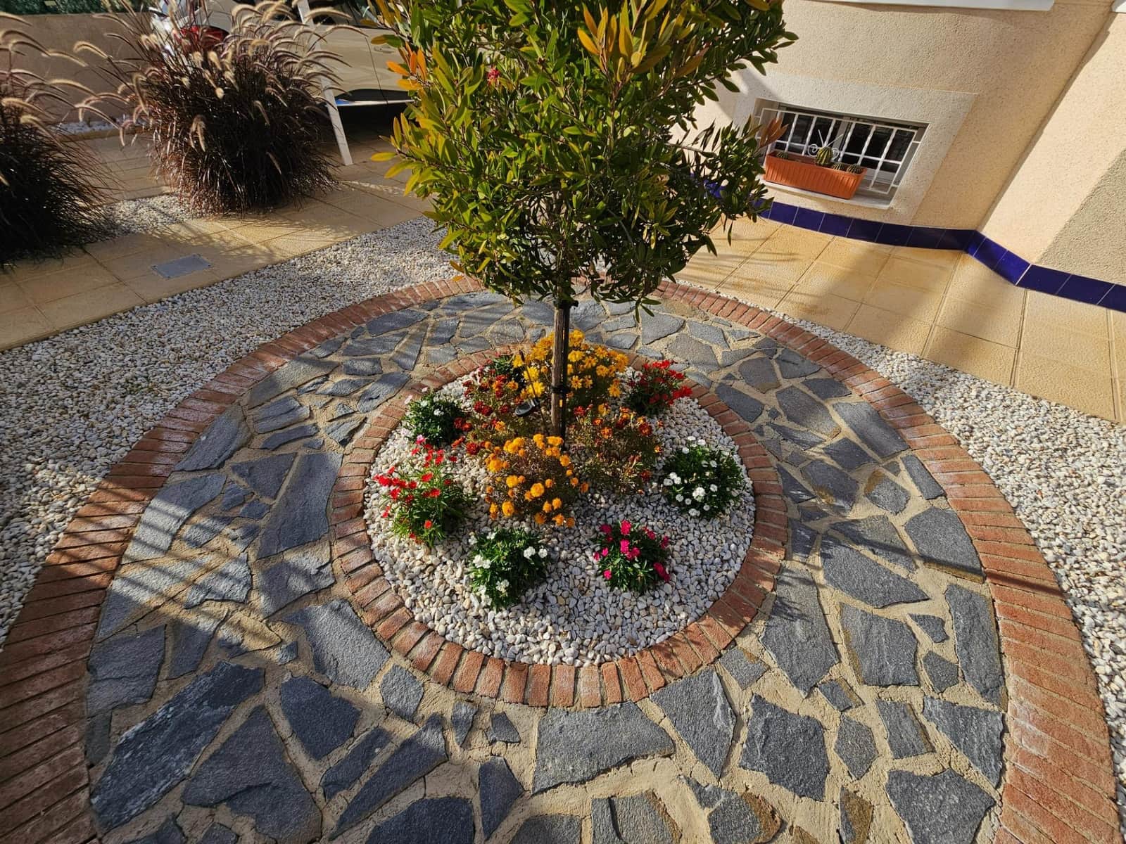 Chalet de 3 habitaciones en Benijófar en venta con piscina - 299.000 € (Ref: 9729439)