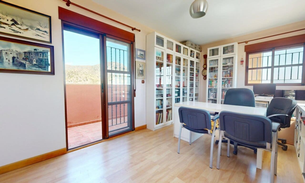 5 soveværelse Finca/Landehus til salg i La Campana - € 880.000 (Ref: 9729443)