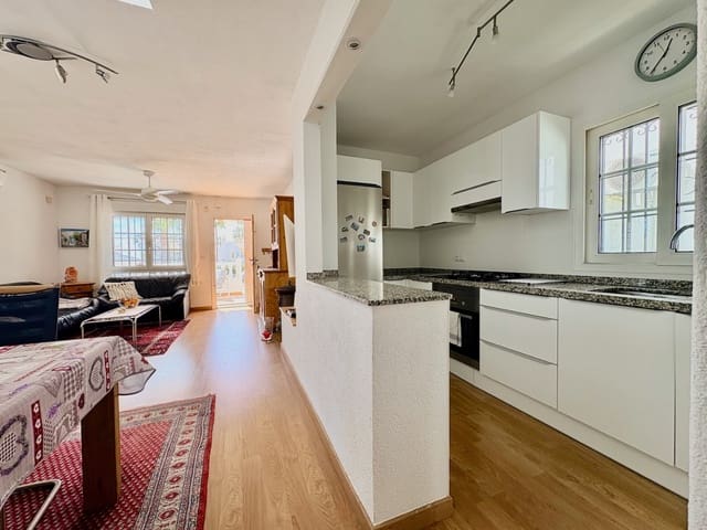 3 sovrum Villa till salu i Montepinar - La Aparecida - Raiguero, Orihuela med pool - 289 000 € (Ref: 9729453)