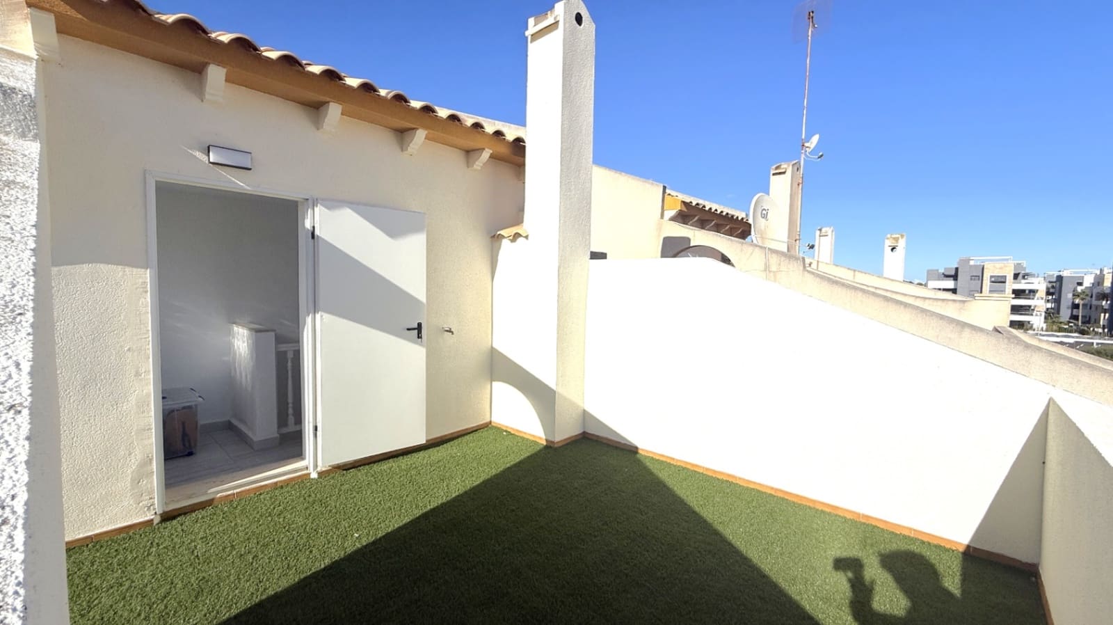 Casa de 2 habitaciones en Orihuela en venta con piscina - 339.000 € (Ref: 9742112)