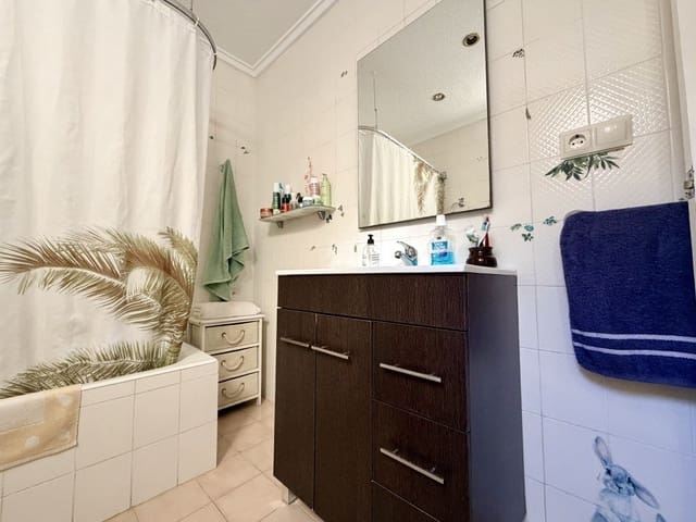 2 sovrum Lägenhet till salu i Elche / Elx - 105 000 € (Ref: 9742114)