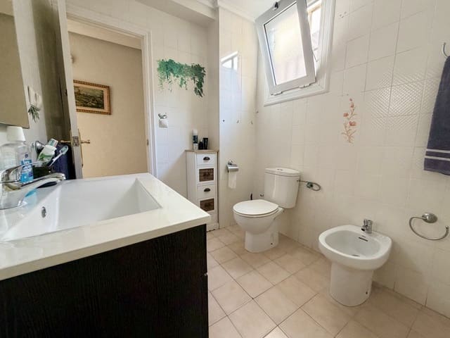 2 sovrum Lägenhet till salu i Elche / Elx - 105 000 € (Ref: 9742114)