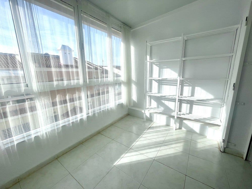 2 bedroom Bungalow for sale in Benijofar with pool garage - € 190,000 (Ref: 9742115)