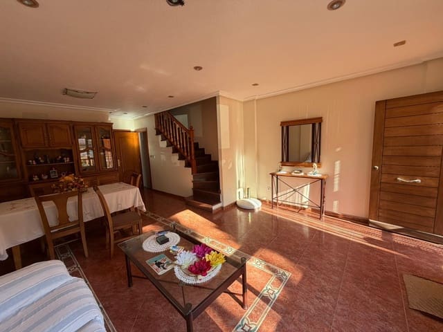 3 camera da letto Casa in vendita in Zona Pueblo, Guardamar del Segura - 360.000 € (Rif: 9742120)