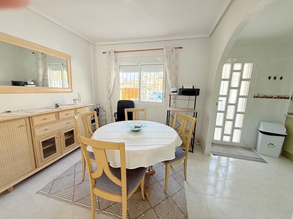 2 soveværelse Byhus til salg i Rojales med swimmingpool - € 199.000 (Ref: 9742124)