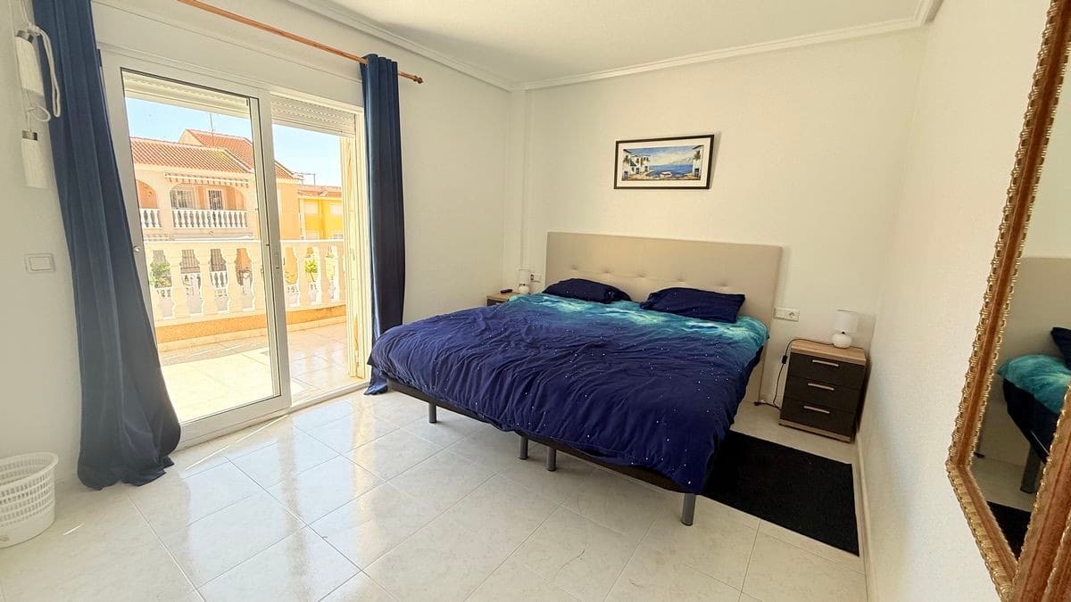 2 soveværelse Byhus til salg i Rojales med swimmingpool - € 199.000 (Ref: 9742124)
