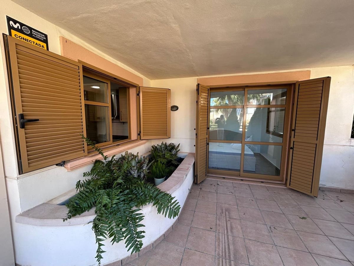 Apartamento de 2 habitaciones en Finestrat en venta - 250.000 € (Ref: 9742126)