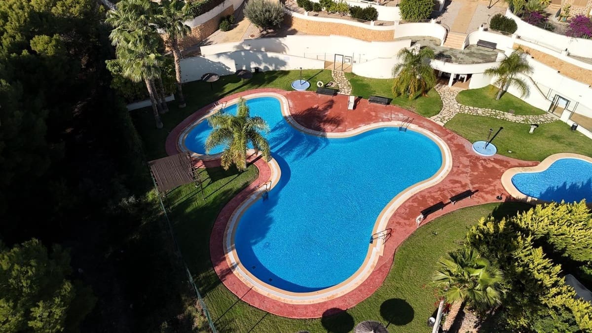 Apartamento de 2 habitaciones en Finestrat en venta - 250.000 € (Ref: 9742126)