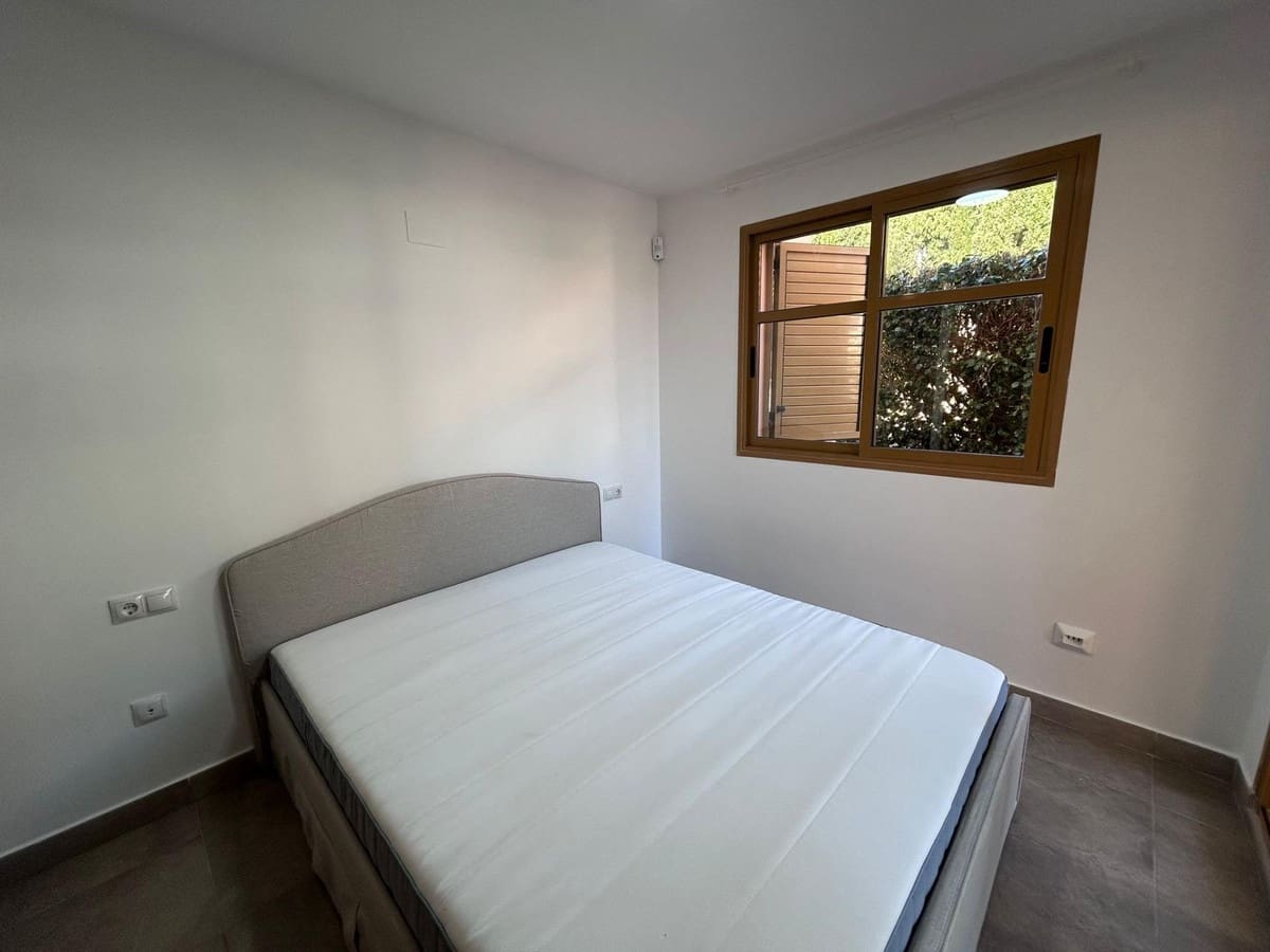 Apartamento de 2 habitaciones en Finestrat en venta - 250.000 € (Ref: 9742126)