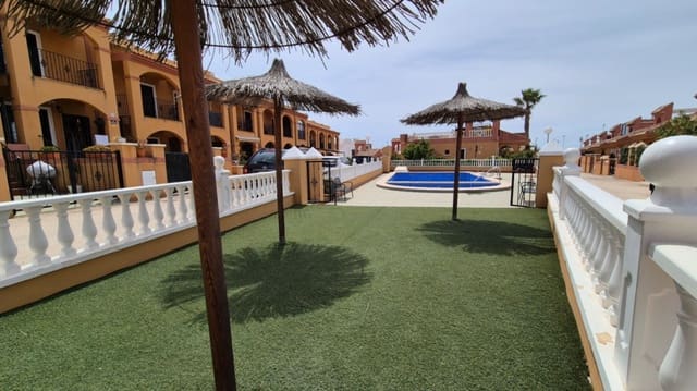 2 slaapkamer Villa te koop in Aguas Nuevas, Torrevieja met garage - € 322.400 (Ref: 9742131)