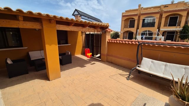 2 slaapkamer Villa te koop in Aguas Nuevas, Torrevieja met garage - € 322.400 (Ref: 9742131)