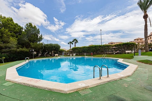 2 bedroom Penthouse for sale in Orihuela - € 139,000 (Ref: 9753517)