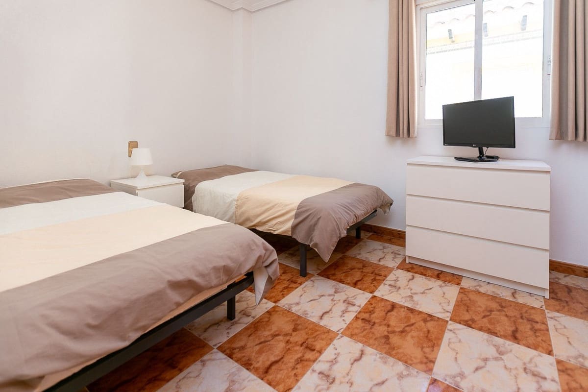 2 bedroom Penthouse for sale in Orihuela - € 139,000 (Ref: 9753517)