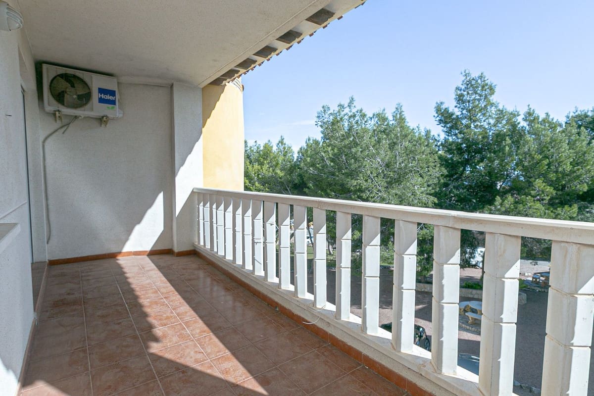 2 bedroom Penthouse for sale in Orihuela - € 139,000 (Ref: 9753517)