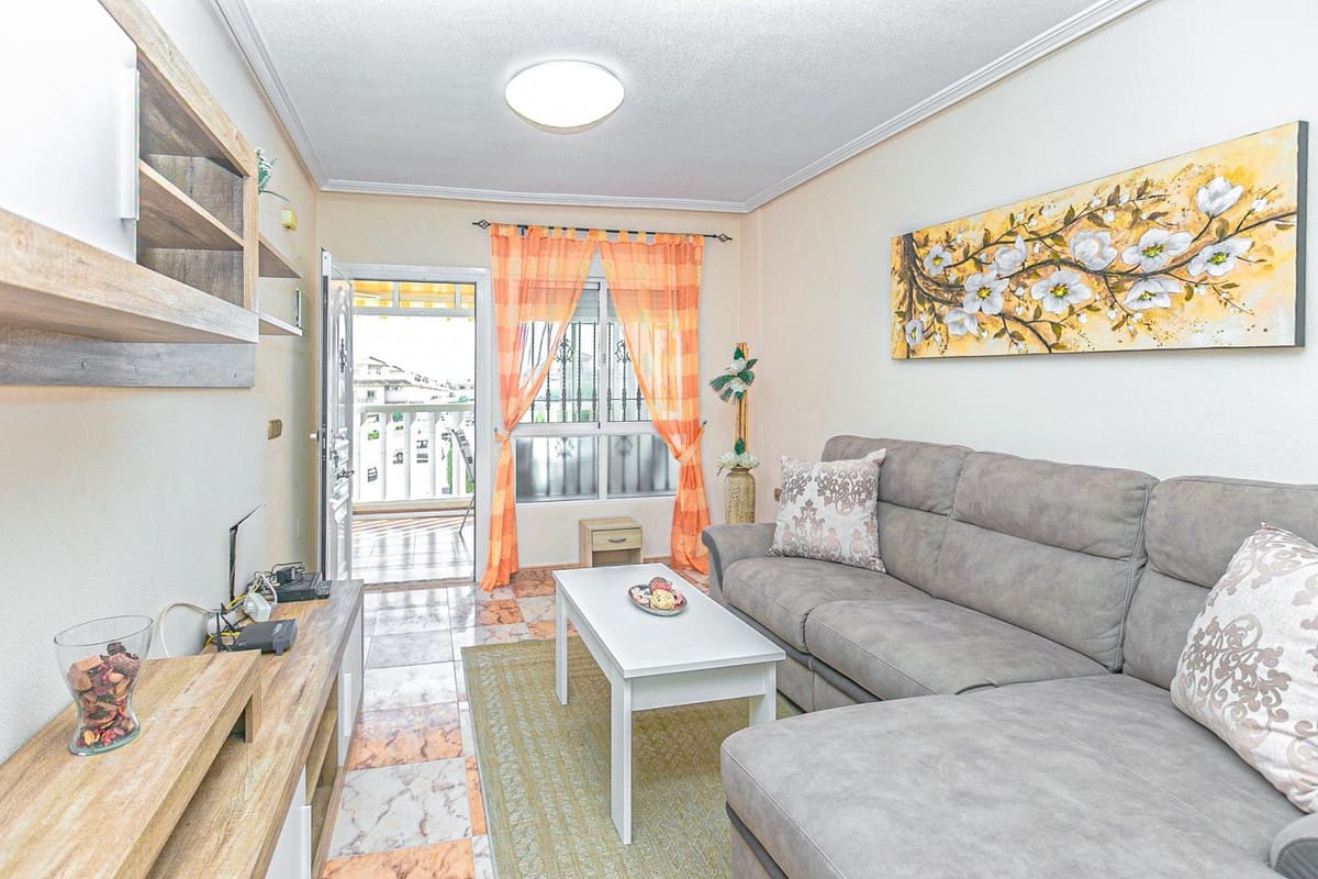 Apartamento de 2 habitaciones en Orihuela en venta - 155.000 € (Ref: 9753519)