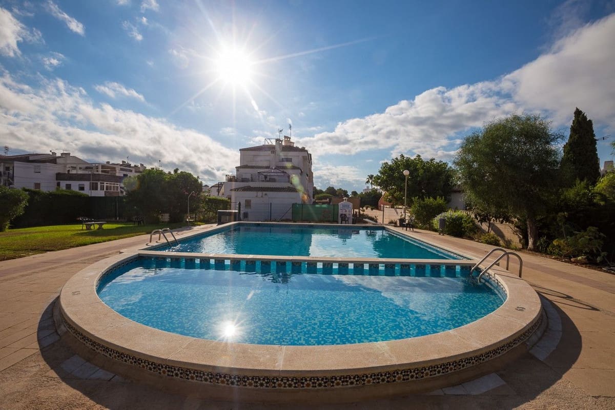 2 soveværelse Penthouse til salg i Orihuela - € 246.500 (Ref: 9753523)