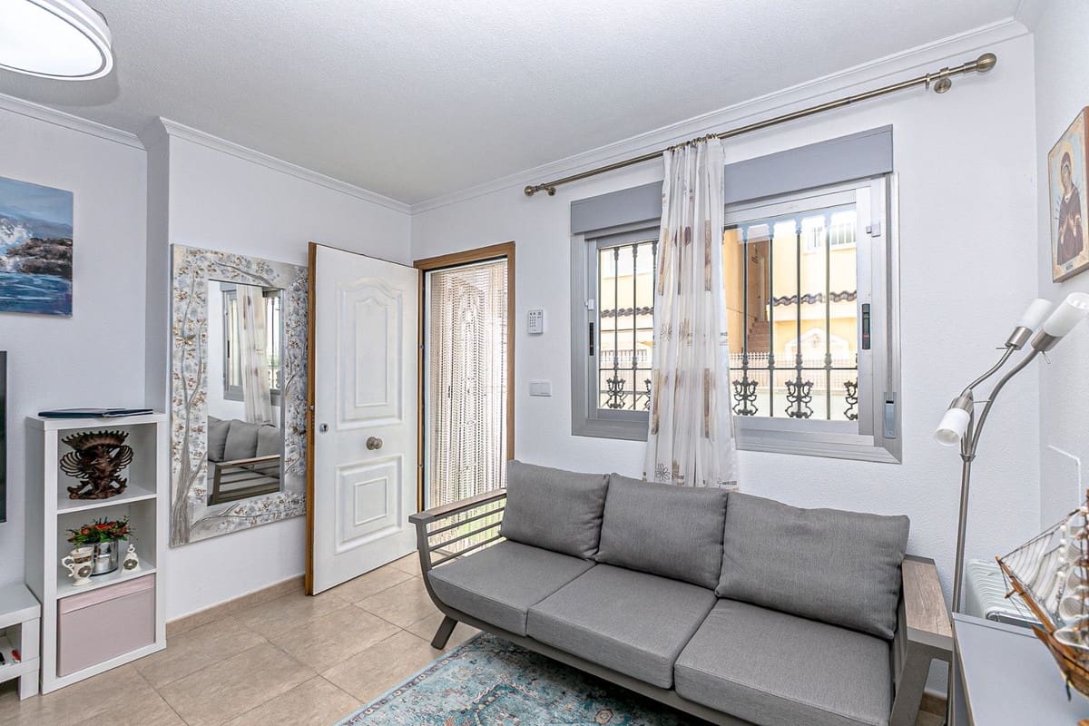 3 sovrum Hus till salu i Guardamar del Segura - 250 000 € (Ref: 9753525)