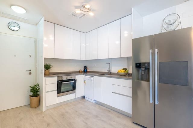 3 Zimmer Apartment zu verkaufen in Villamartin, Orihuela mit Pool - 360.000 € (Ref: 9762446)