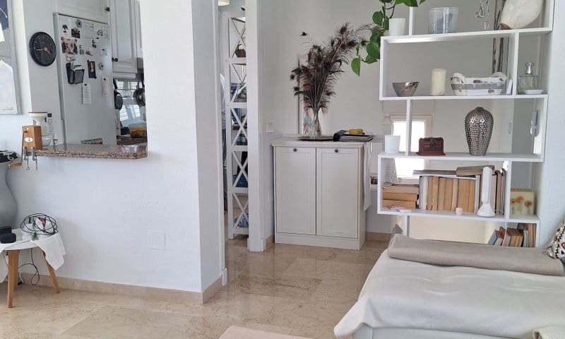 3 sypialnia Willa na sprzedaż w Orihuela Costa z basenem garażem - 369 995 € (Ref: 9762457)