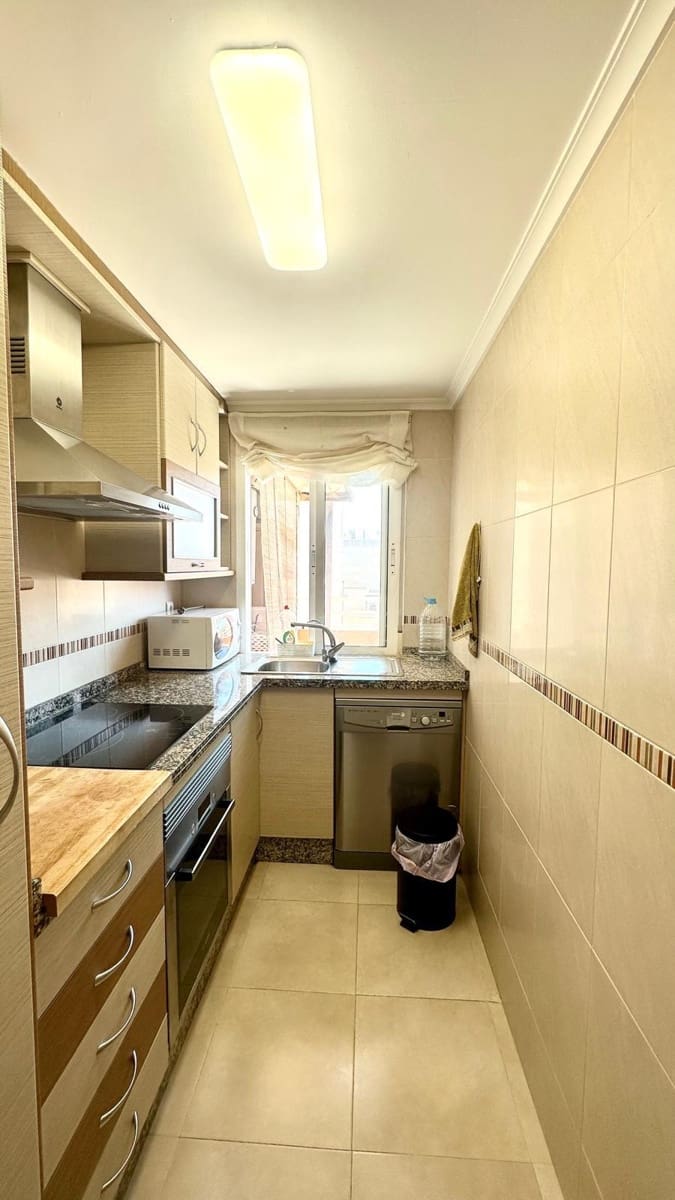 2 bedroom Penthouse for sale in Torrevieja - € 164,900 (Ref: 9762458)