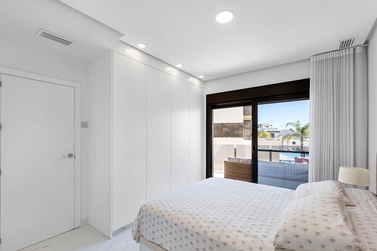 2 slaapkamer Penthouse te koop in Dolores De Pacheco met zwembad - € 249.000 (Ref: 9762467)