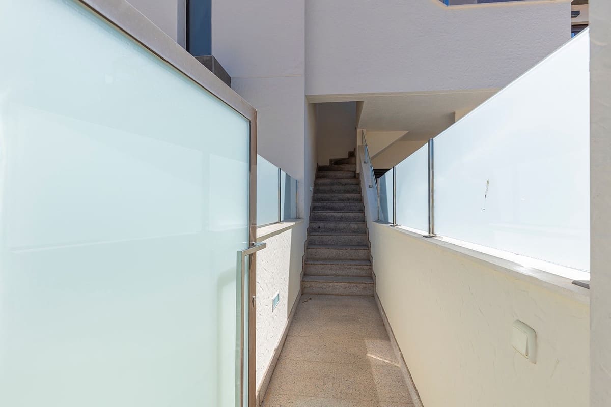 2 slaapkamer Penthouse te koop in Dolores De Pacheco met zwembad - € 249.000 (Ref: 9762467)