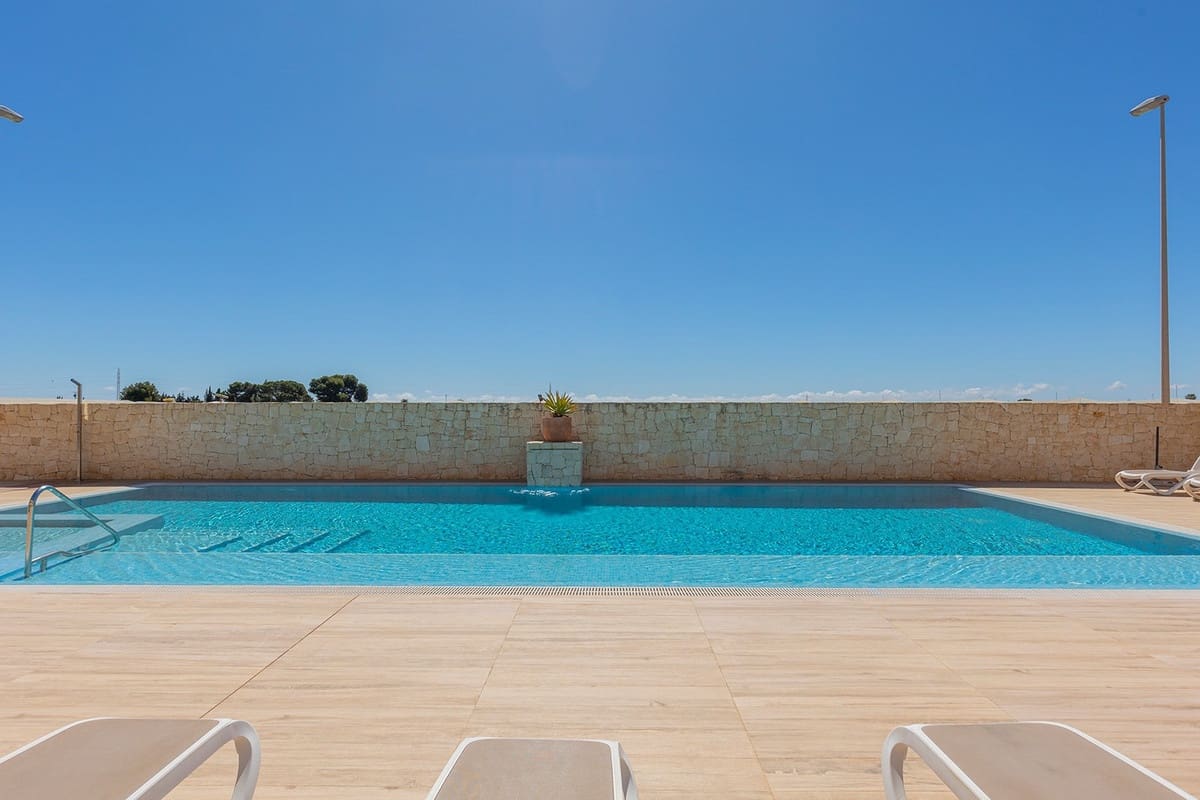 2 slaapkamer Penthouse te koop in Dolores De Pacheco met zwembad - € 249.000 (Ref: 9762467)