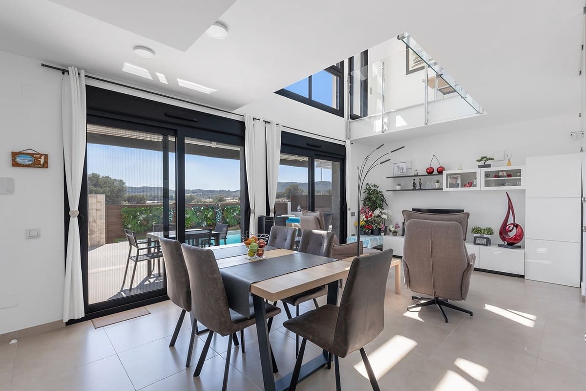 3 chambre Villa/Maison à vendre à Orihuela avec piscine - 419 500 € (Ref: 9762468)