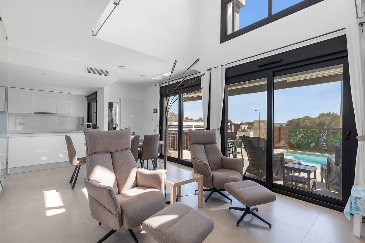 3 chambre Villa/Maison à vendre à Orihuela avec piscine - 419 500 € (Ref: 9762468)