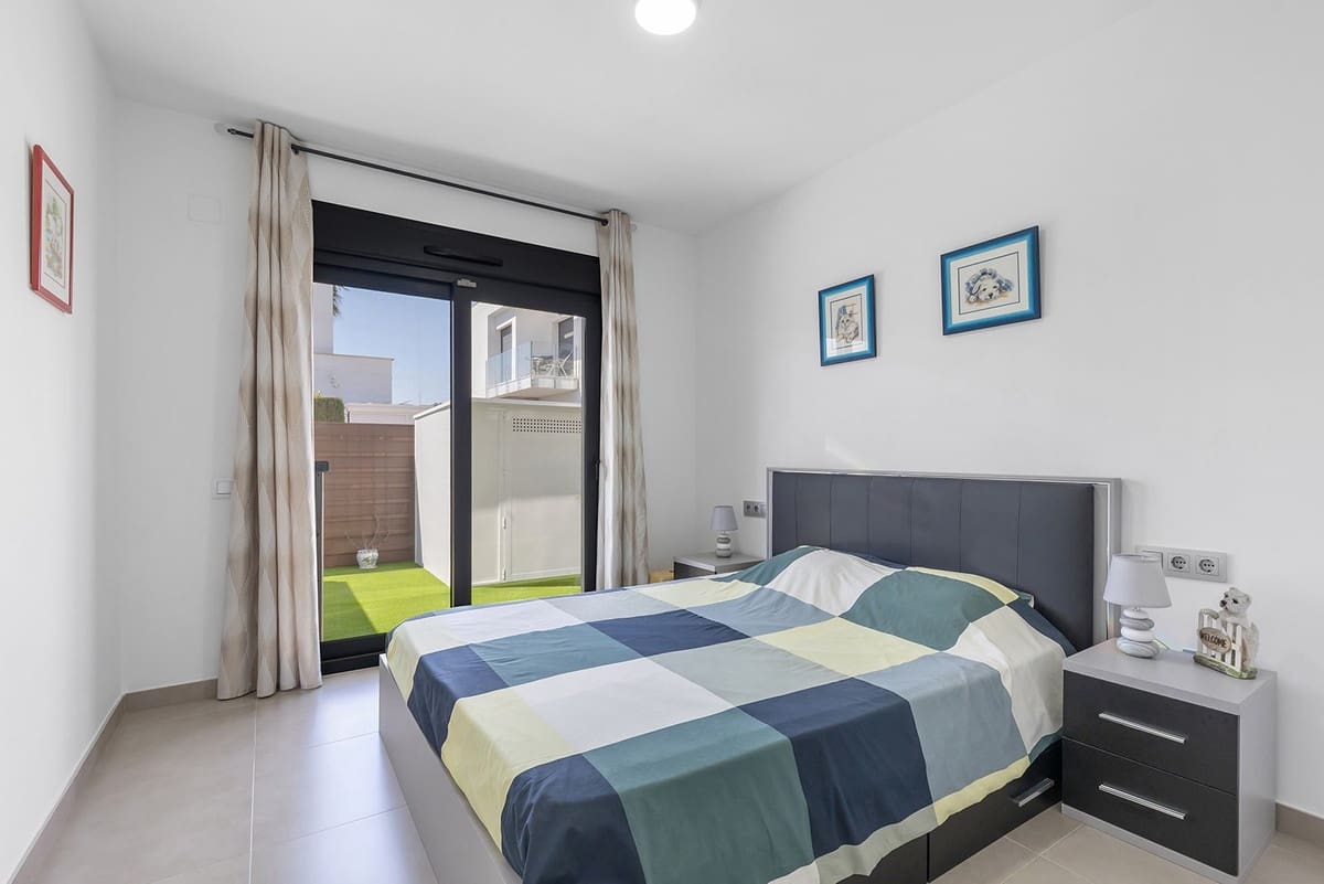 3 chambre Villa/Maison à vendre à Orihuela avec piscine - 419 500 € (Ref: 9762468)