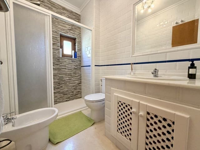 2 soverom Bungalow til salgs i Algorfa med svømmebasseng garasje - € 130 000 (Ref: 9764800)