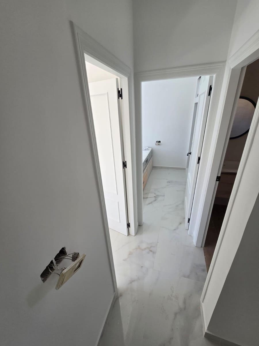 3 chambre Appartement à vendre à Torrevieja avec piscine - 194 900 € (Ref: 9764805)