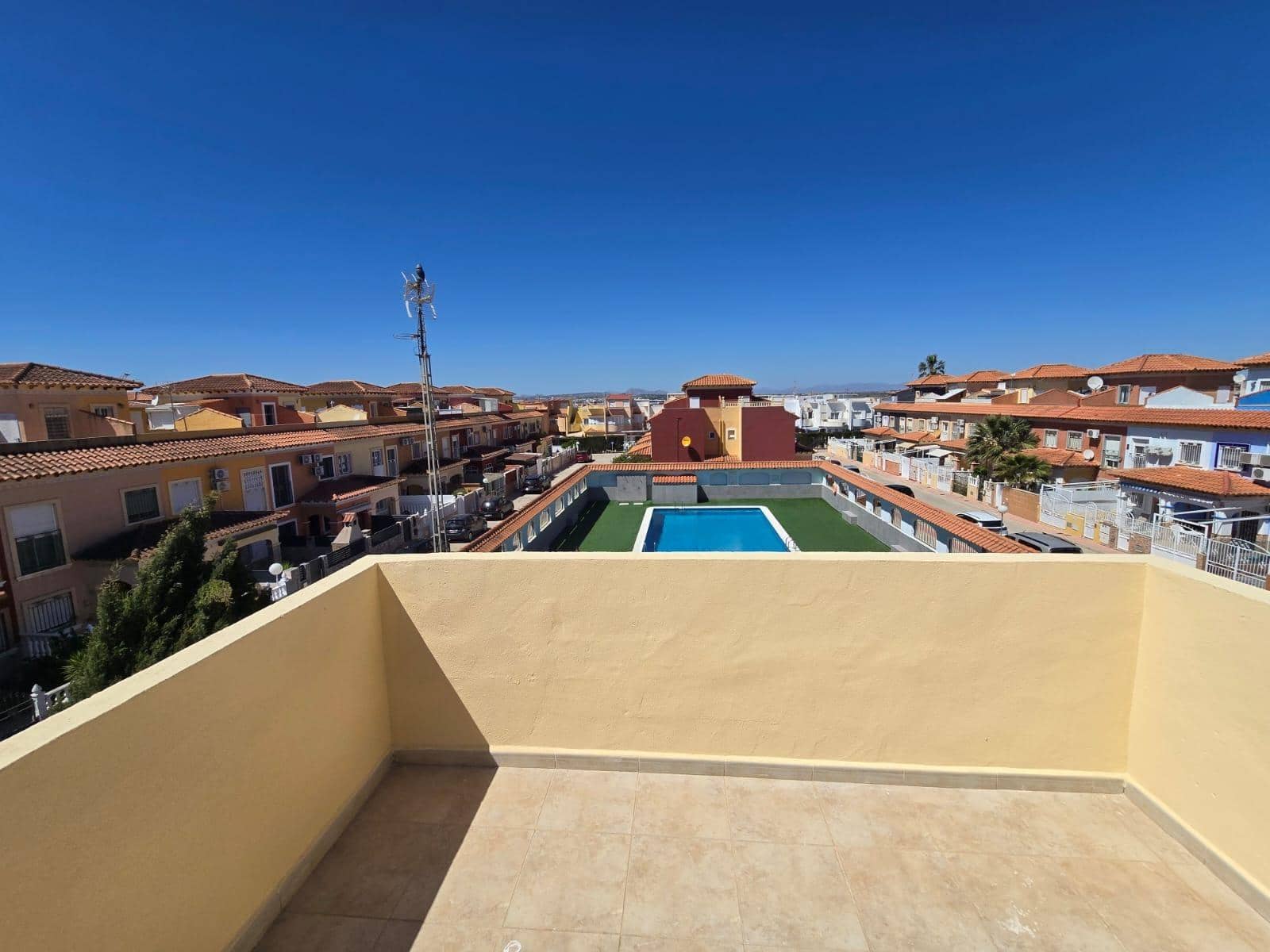 3 chambre Appartement à vendre à Torrevieja avec piscine - 194 900 € (Ref: 9764805)