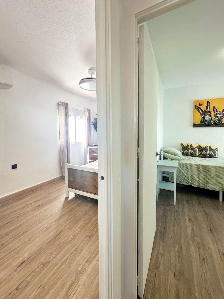 2 chambre Bungalow à vendre à Orihuela Costa avec piscine - 139 900 € (Ref: 9764808)