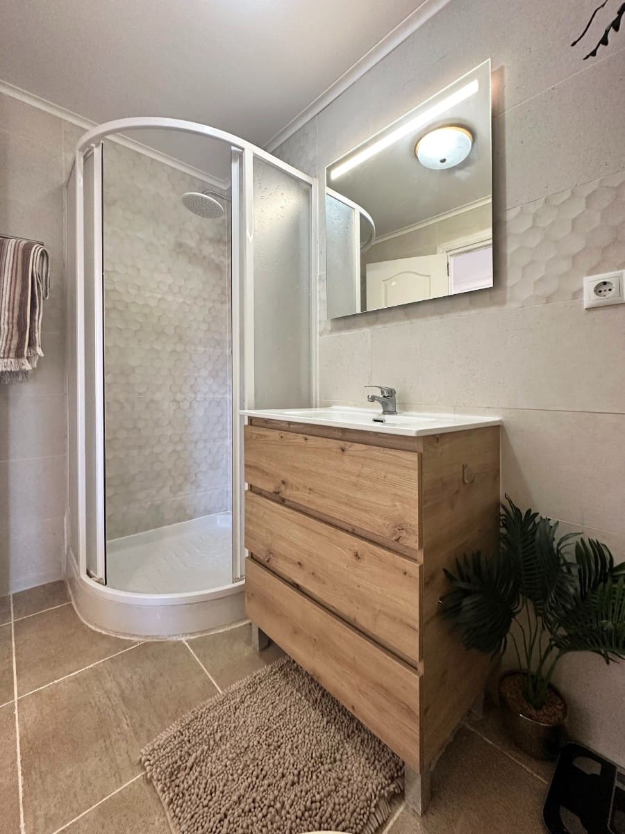 2 chambre Bungalow à vendre à Orihuela Costa avec piscine - 139 900 € (Ref: 9764808)