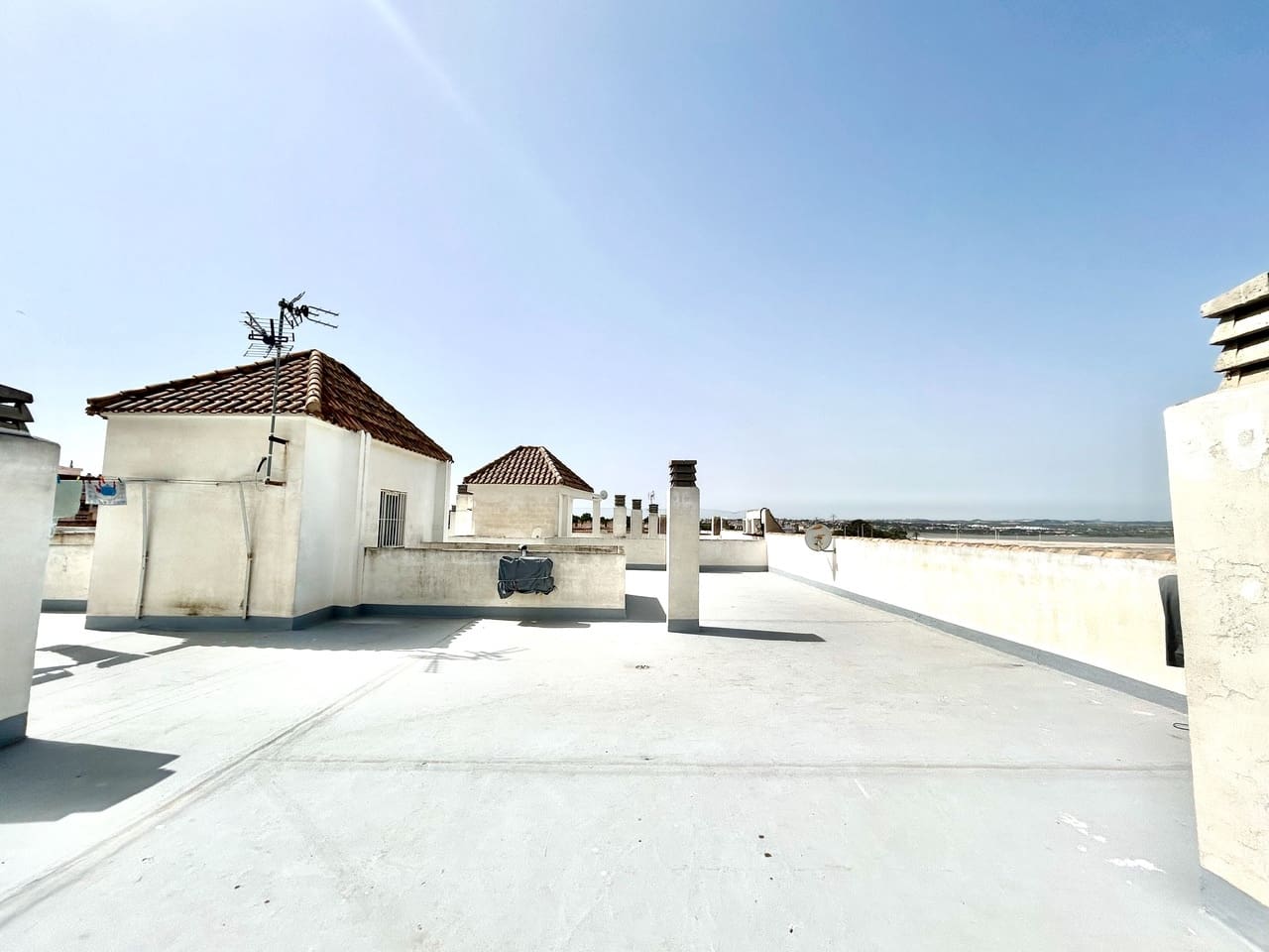 2 quarto Apartamento para venda em Torrevieja com garagem - 133 900 € (Ref: 9764818)