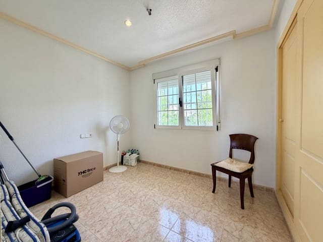 Chalet de 5 habitaciones en Ciudad Quesada, Rojales en venta con garaje - 385.000 € (Ref: 9764819)