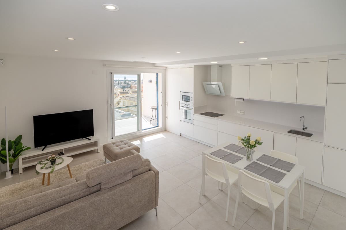 1 bedroom Apartment for sale in Orihuela - € 229,000 (Ref: 9764829)
