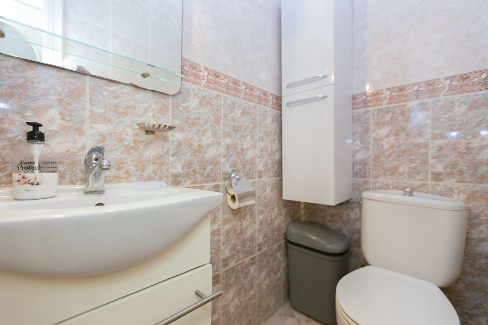 3 soveværelse Byhus til salg i Playa Flamenca med swimmingpool - € 224.500 (Ref: 9764835)