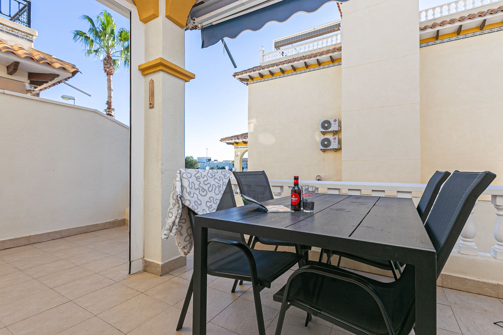 3 soveværelse Byhus til salg i Playa Flamenca med swimmingpool - € 224.500 (Ref: 9764835)