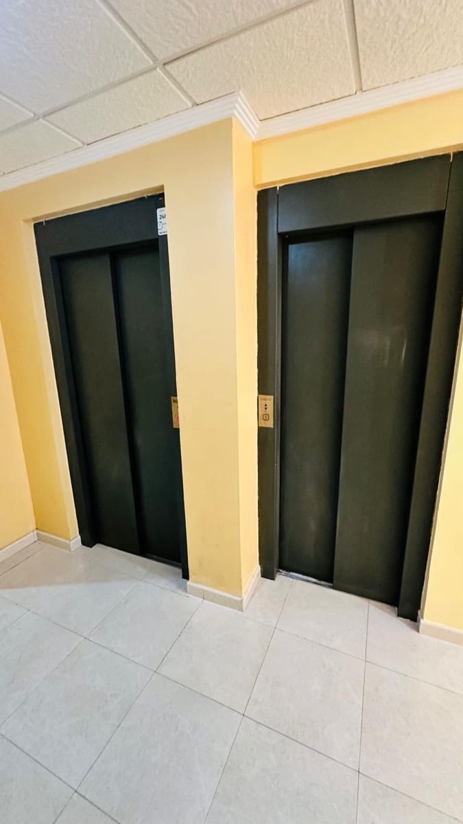 3 soveværelse Lejlighed til salg i Torrevieja - € 185.000 (Ref: 9782127)