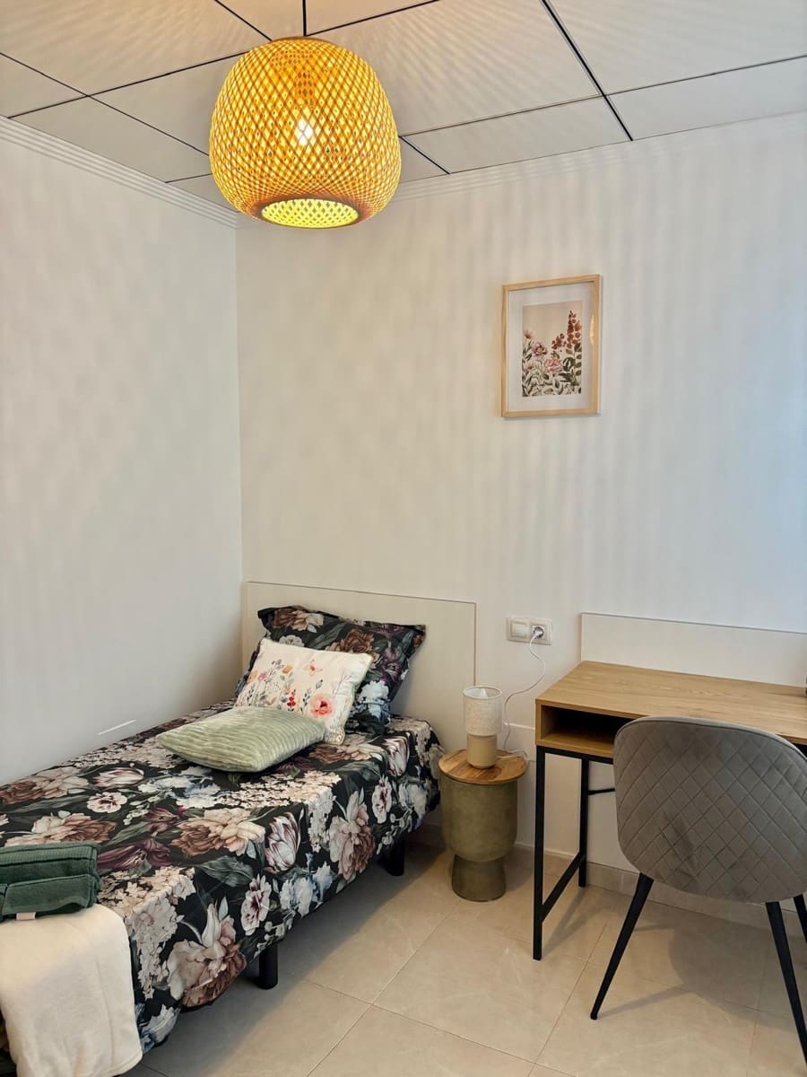 3 soveværelse Lejlighed til salg i Torrevieja - € 185.000 (Ref: 9782127)