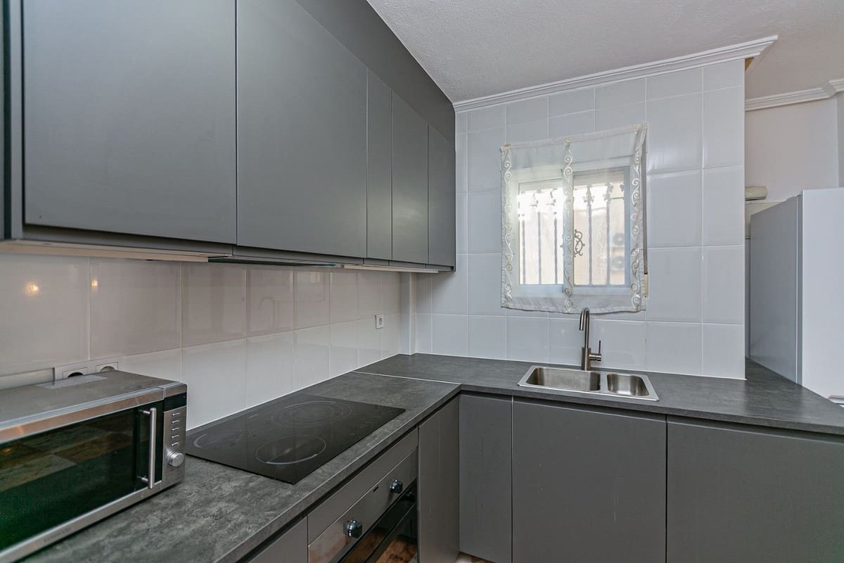 3 soveværelse Rækkehus til salg i Orihuela - € 224.500 (Ref: 9782137)