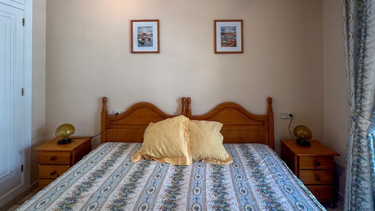 2 slaapkamer Huis te koop in Orihuela met zwembad - € 229.000 (Ref: 9783731)