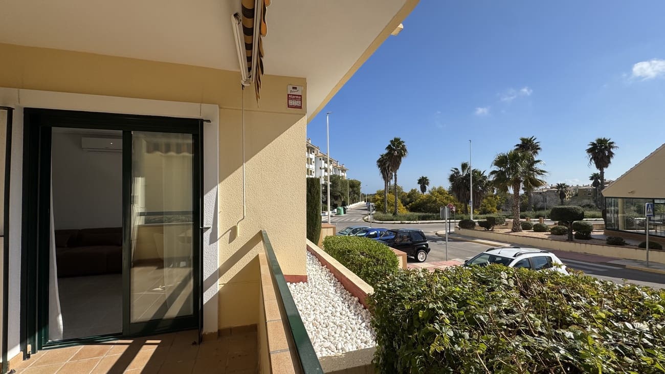 2 bedroom Apartment for sale in Campoamor with pool garage - € 249,000 (Ref: 9783745)