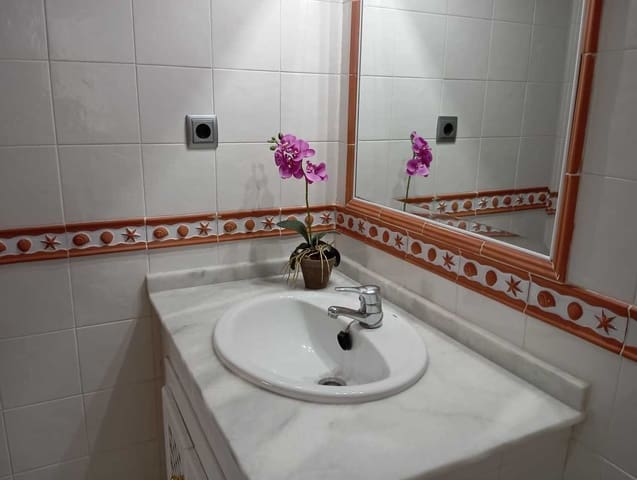 2 makuuhuone Huoneisto myytävänä paikassa Villamartin, Orihuela mukana 
autotalli - 190 000 € (Ref: 9791300)