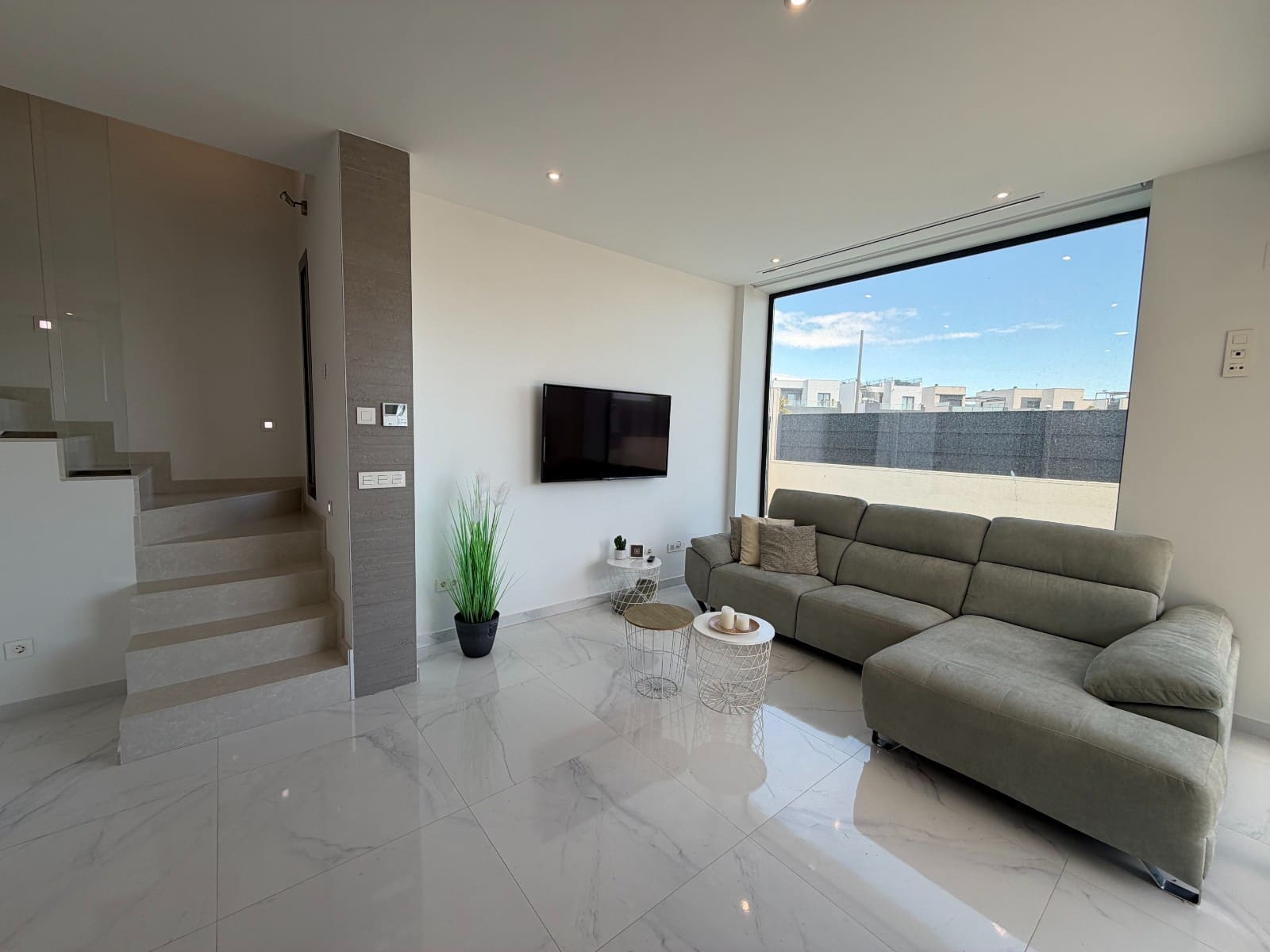 3 soveværelse Villa til salg i Ciudad Quesada med swimmingpool garage - € 399.900 (Ref: 9791312)