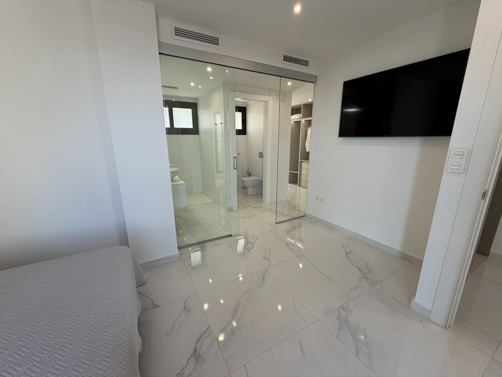 3 soveværelse Villa til salg i Ciudad Quesada med swimmingpool garage - € 399.900 (Ref: 9791312)